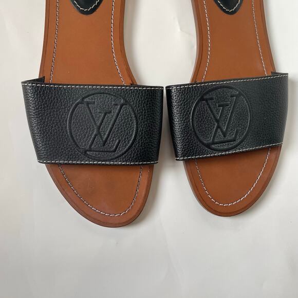 Louis Vuitton Calfskin Lock It Flat Mule Slide Sandal 41 Black GUC - Picture 13 of 14